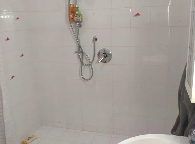 Executive Center Vendégház Bari