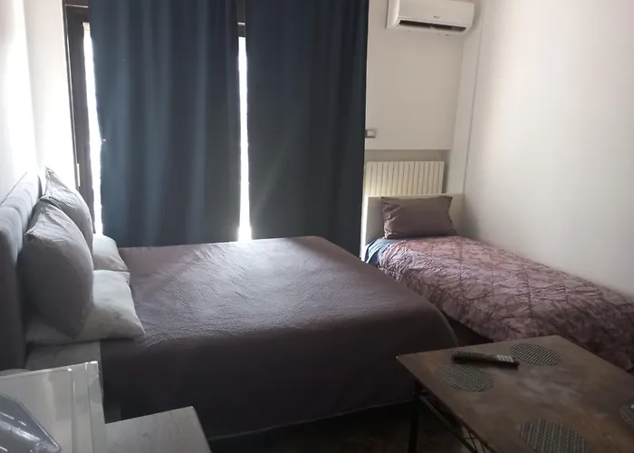 Executive Center Гостьовий будинок